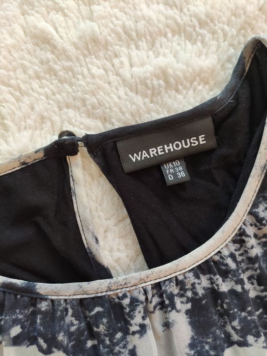 Sukienka letnia wiązana w pasie WAREHOUSE