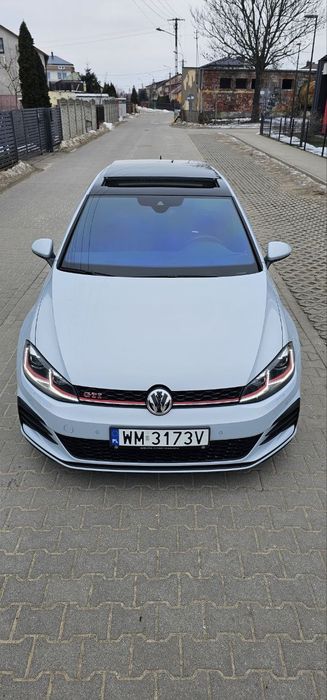 Volkswagen Golf 2.0  VII GTI 245KM Jak nowy
Bezwypadkowy   Jak nowy