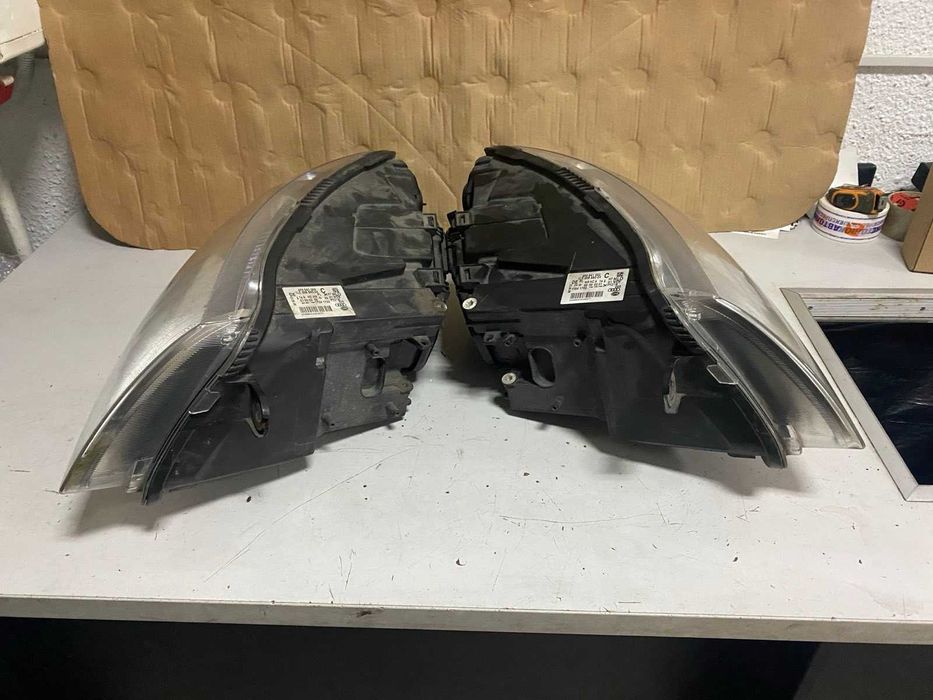 Фара ( фари) передня ліва + права Audi A6C6 4F0941004 4F0941003