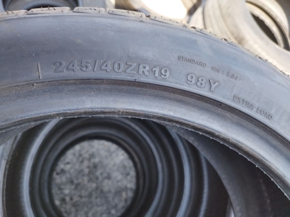 245/40/19 98Y Firemax FM 601