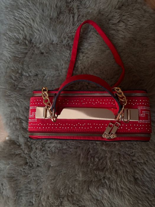 Torebka damska- kuferek.