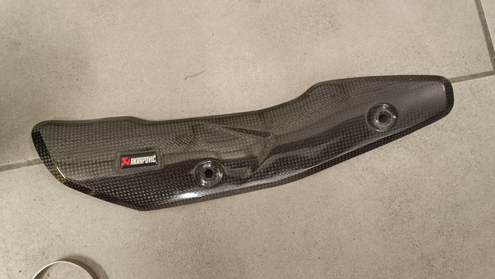 Kawasaki z900 AKRAPOVIC komplet z osłoną i obejma Polecam