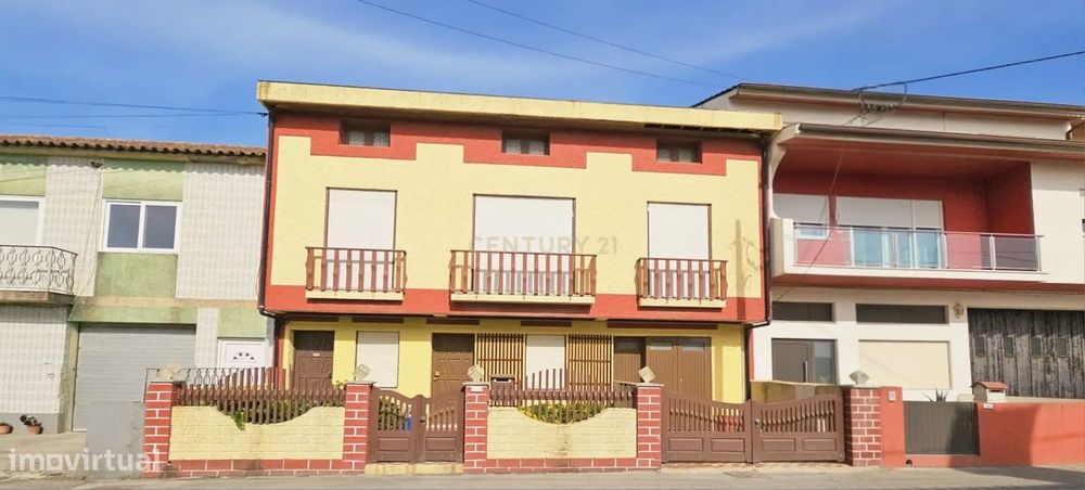 Andar Moradia T2 em Segunda Linha de Mar na Aguçadoura, Póvoa de Varzi