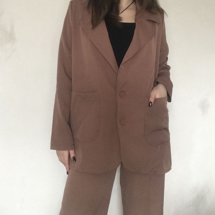 Брючний костюм