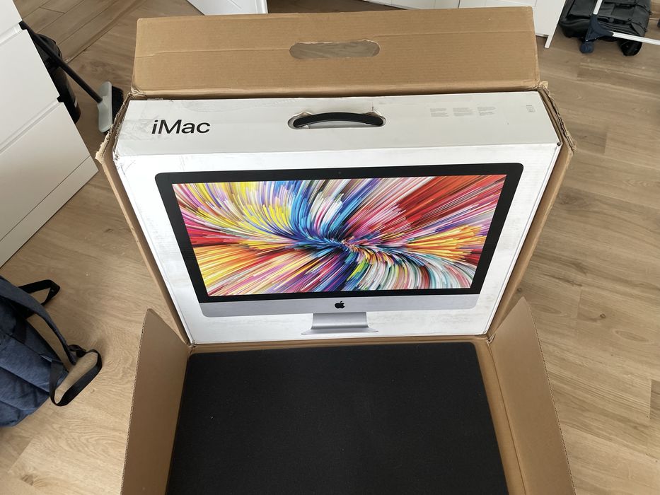 iMac 27” 5K 2019 i5 3.7GHz / 32GB / 512GB SSD / Radeon 580X 8GB + Magic Keyboard + Gaming Mouse
