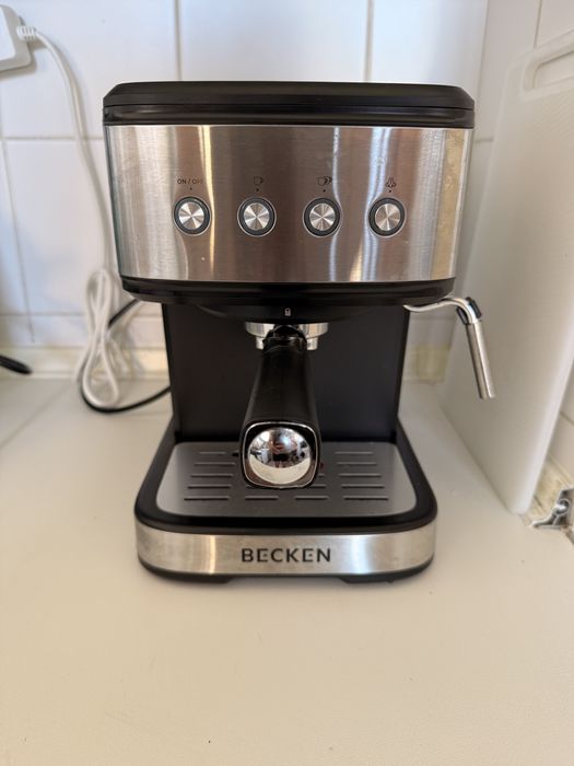 Maquina de cafe expresso Becken BECM9238