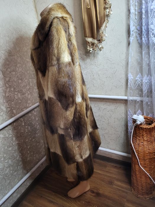 Преміальна натуральна шуба з бобра швейцарський пошив a. kokkinidis