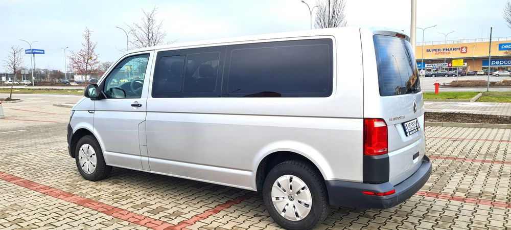 Wynajem busów, VW T6 - wolne terminy WRZESIEŃ 2026