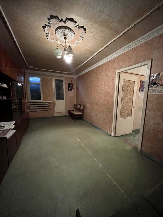 Продам двухкомнатную квартиру ул.Бучмы