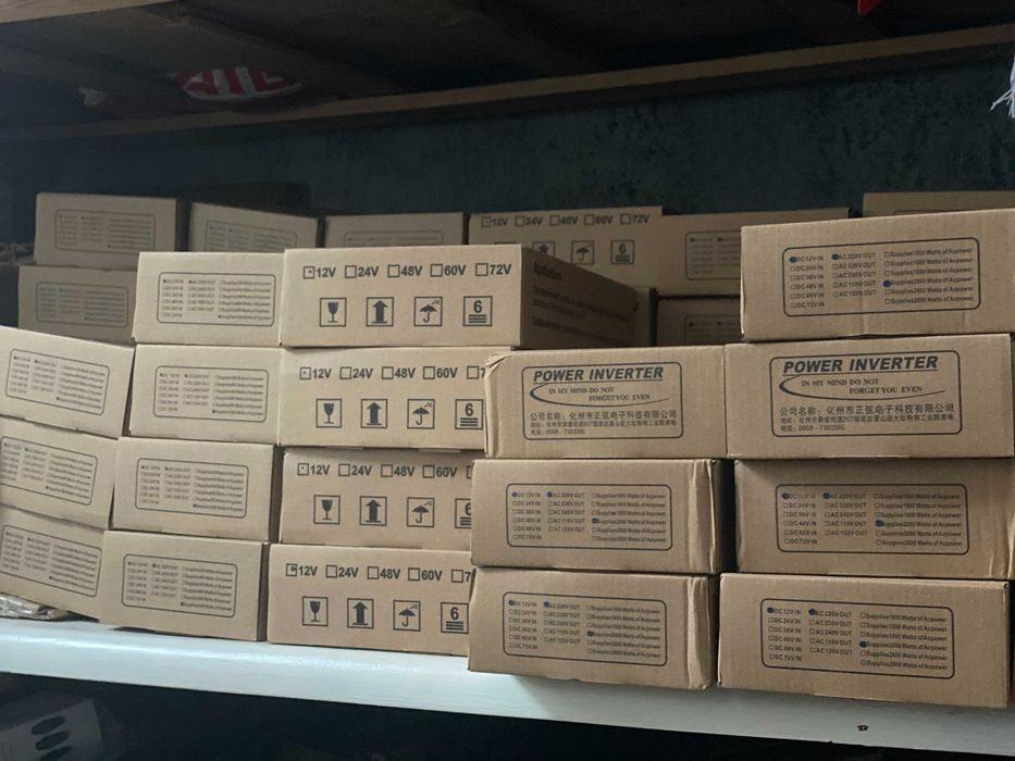 Інвертори з чистим синусом Baseus 300w 500w та інші 1000w