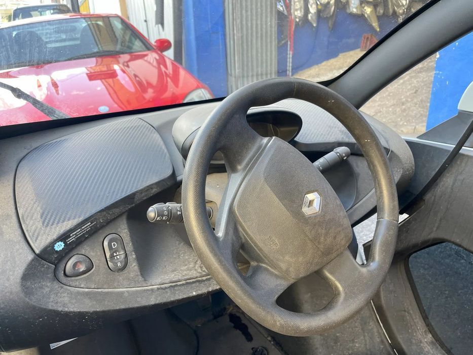 Renault Twizy (MAM_) 80 (Para Peças) 2012 - 2025