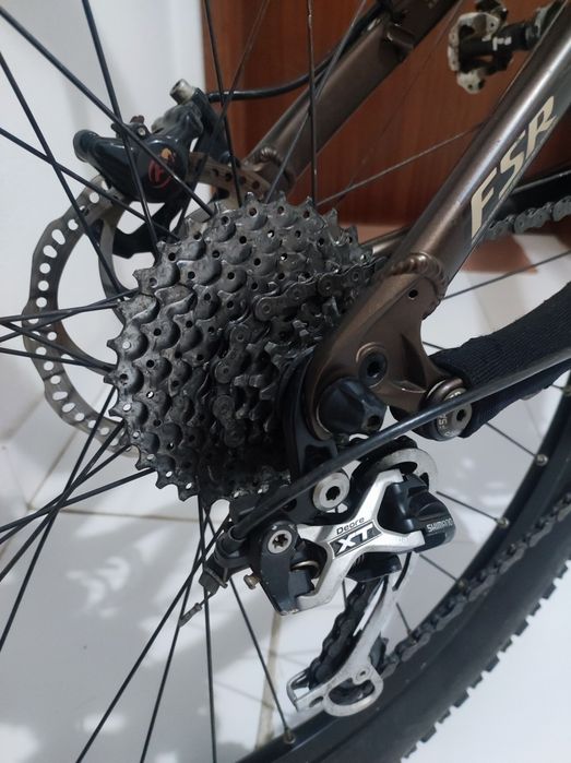 Bicicleta BTT enduro specialized fox xt