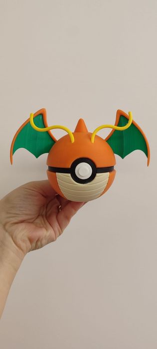 Dragonite pokeball pokemon 3d