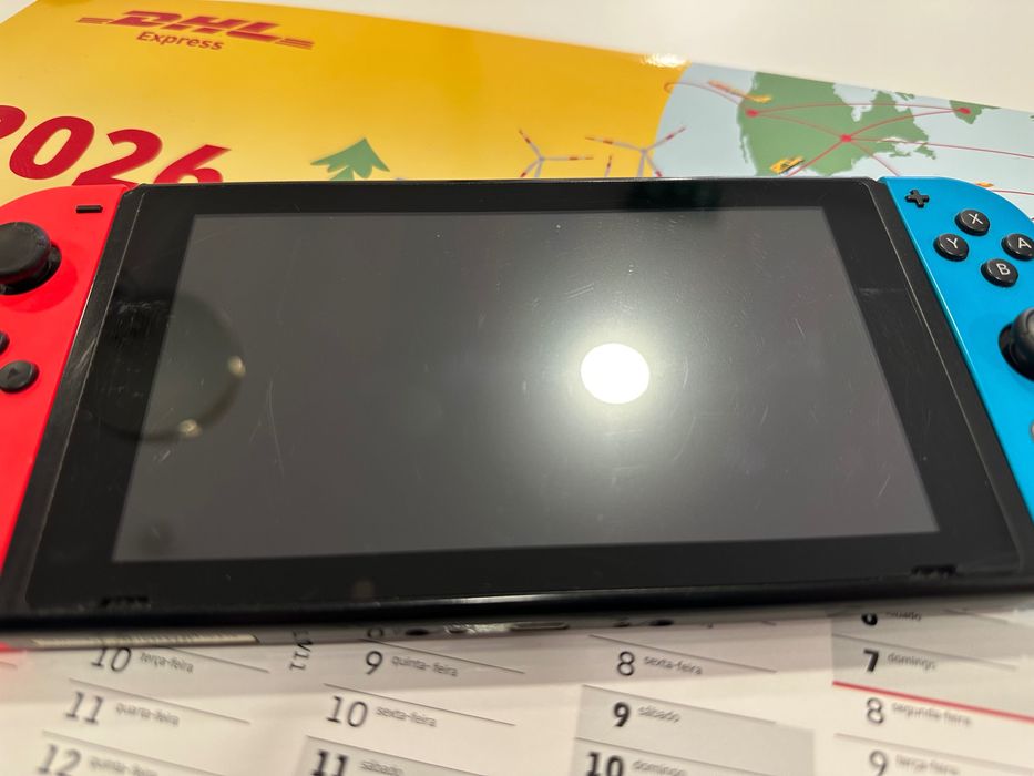 Nintendo Switch + Comando Bluetooth