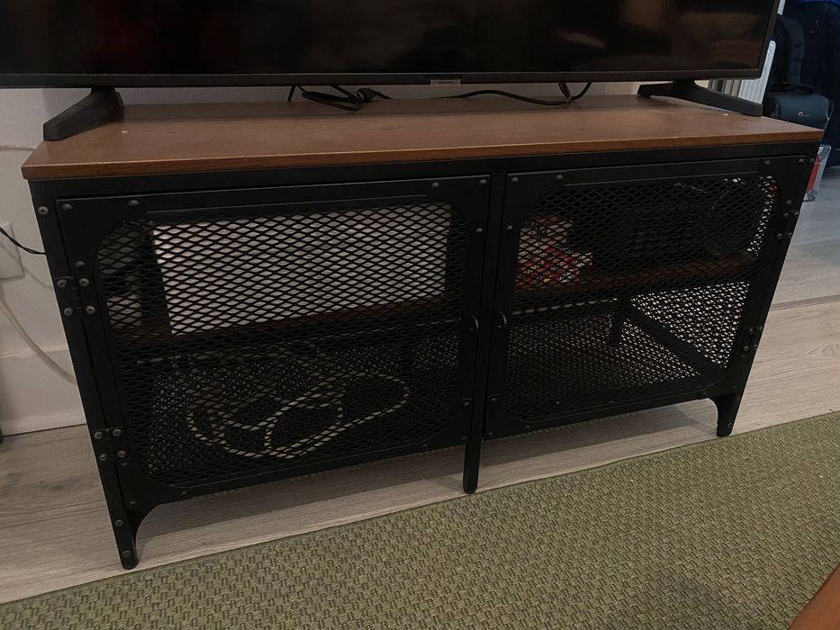 Móvel/aparador de TV IKEA