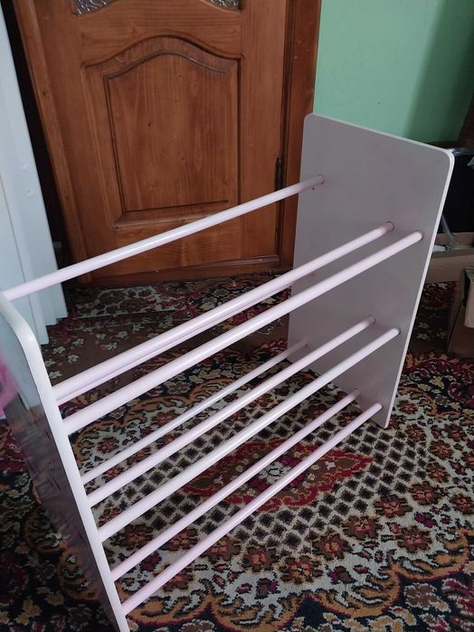 Дитяча поличка для коробочок