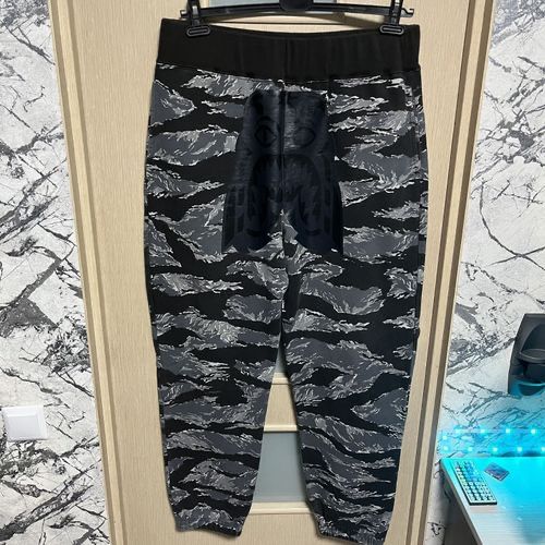 Bape tiger black pants