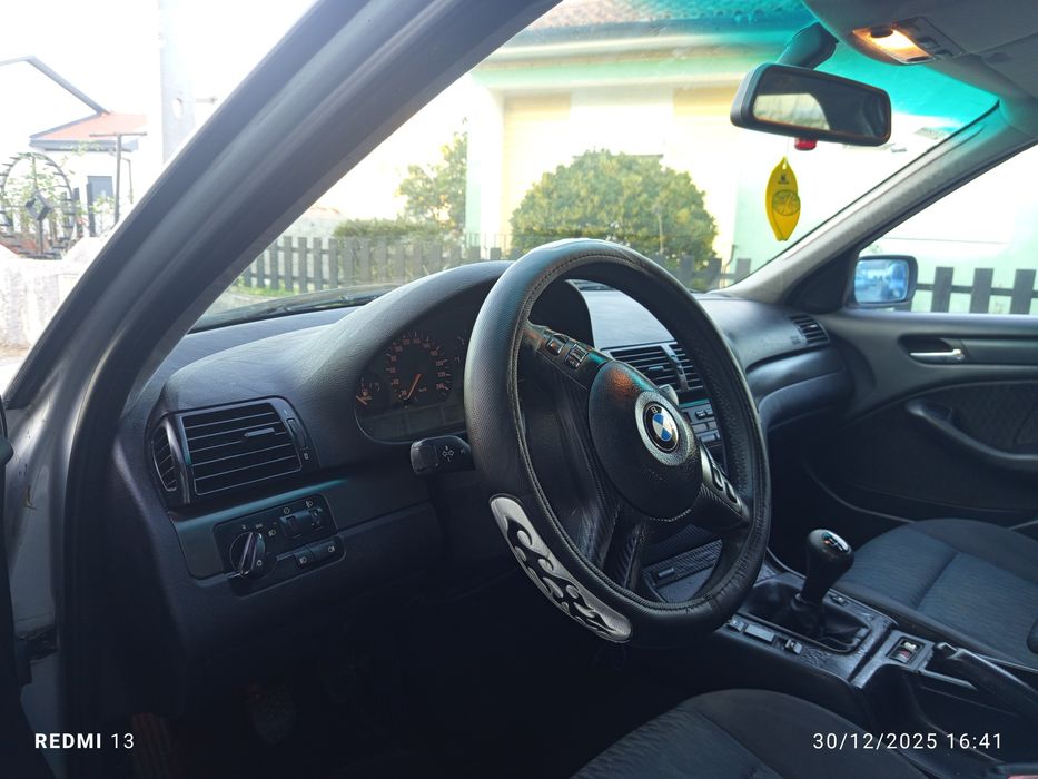 BMW 320 d como nova