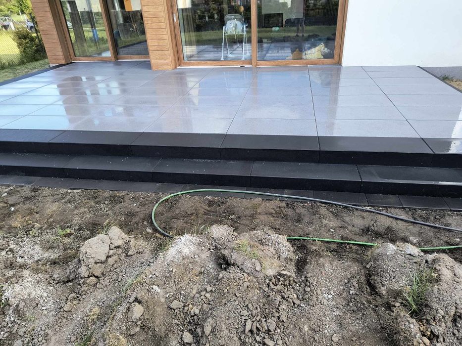 Kompleksowe układanie kostki brukowej brukarstwo chodniki podjazdy