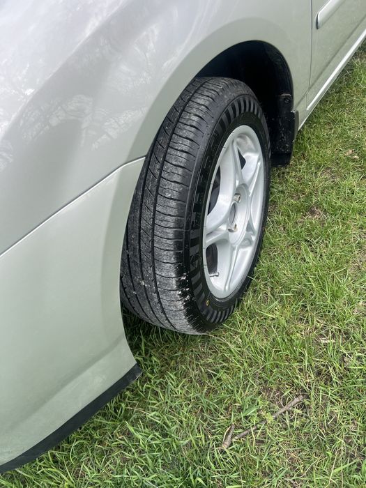 Продам тойоту короллу