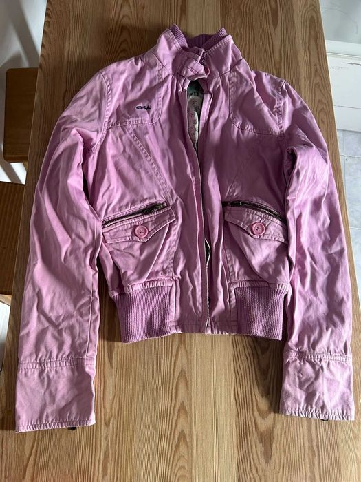 Roupa de mulher e senhora