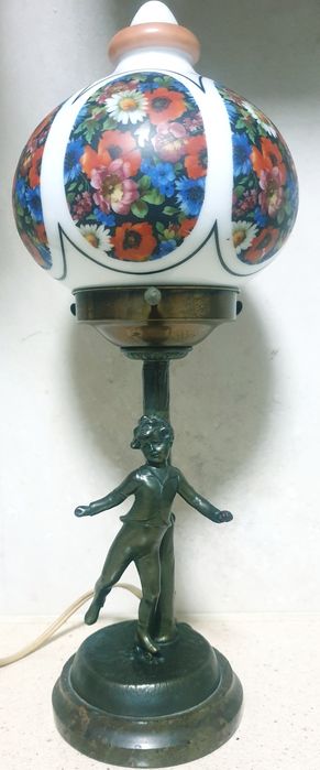 lindos raros antigos candeeiros de mesa figurativos em bronze-assin.