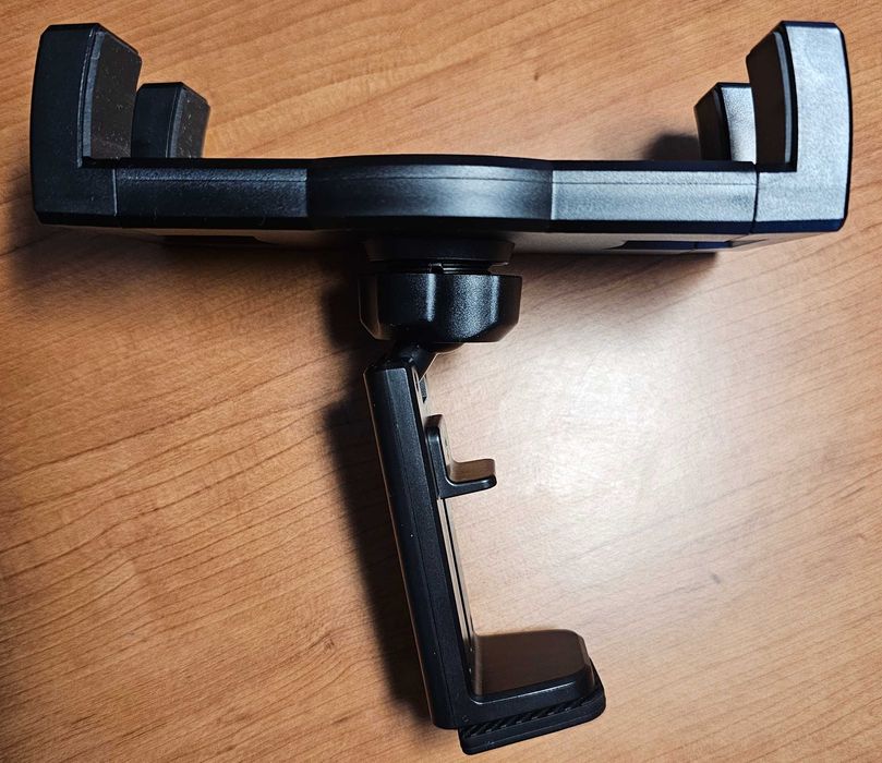 Suporte universal para telemoveis/tablets/consolas portateis