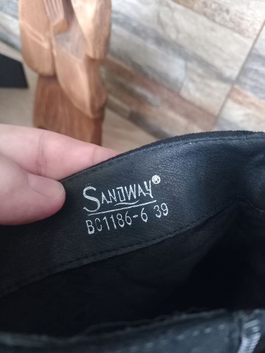 Buty zamszowe czarne