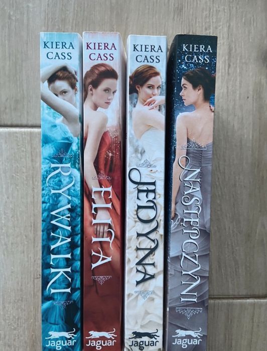 Seria Rywalki- Kiera Cass