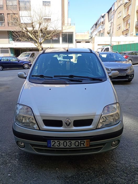 Renout Scenic 1.9 dci impecável de tudo ..pode trazer mecânico dá sua confiança