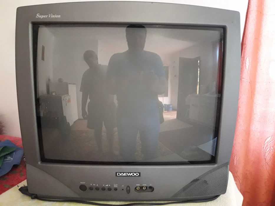 Телевізор Daewoo 21V1M