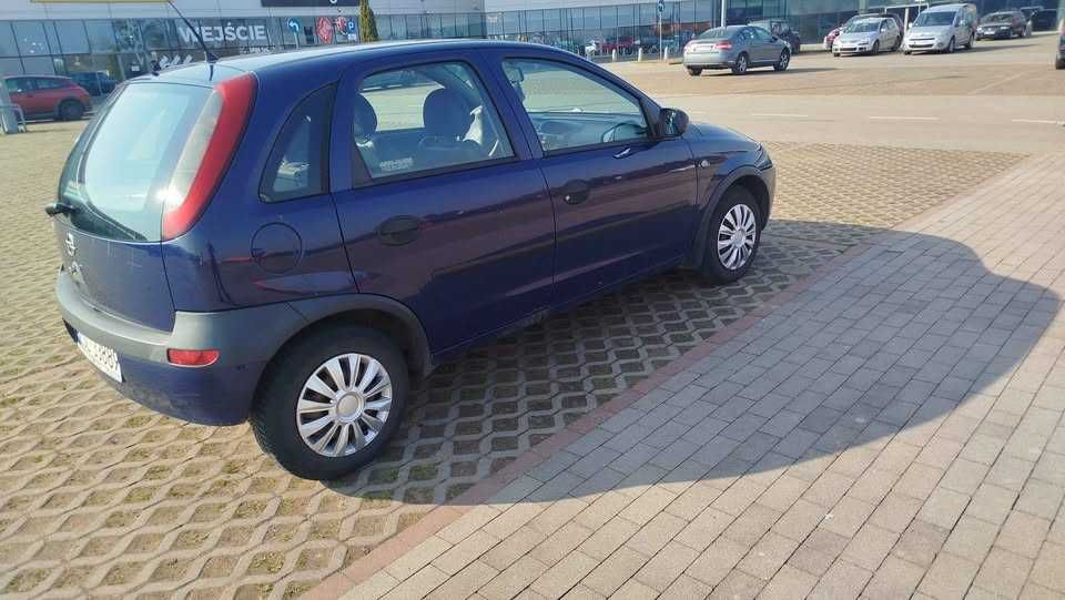 Opel Corsa C 1.0 benzyna