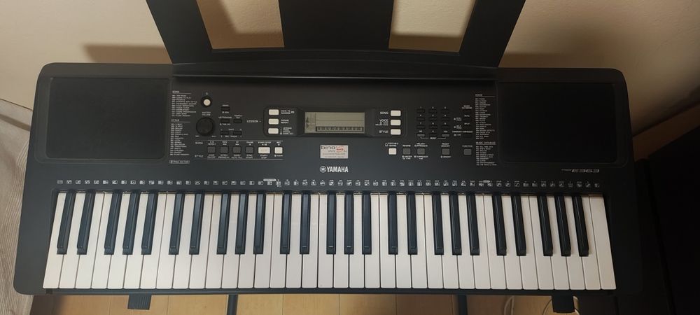 Yamaha PSR-E363 – Teclado Digital 61 Teclas Como Novo