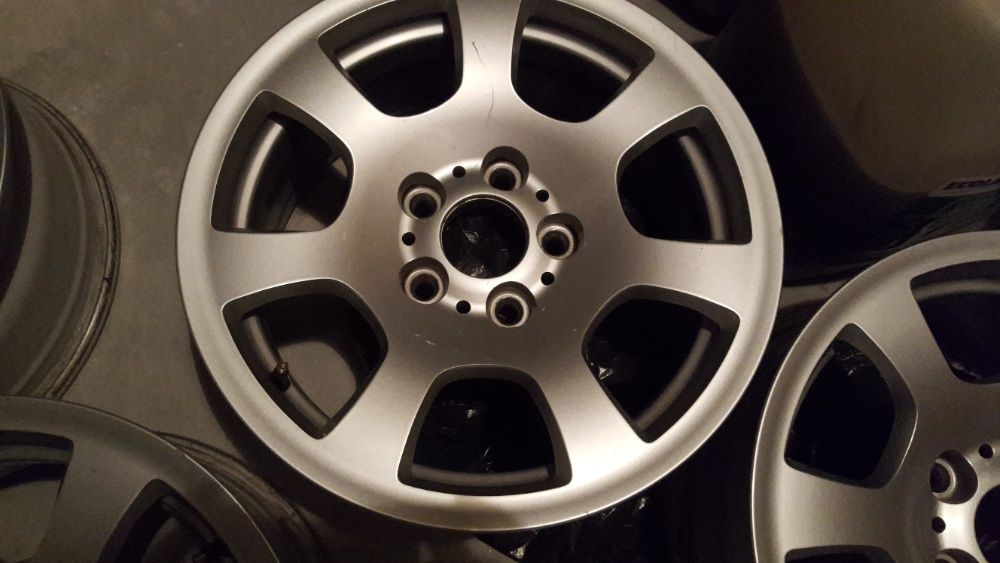 4 Jantes 16'' BMW Serie 5 - Originais 7JxR16 5x120 D72.5 ET20