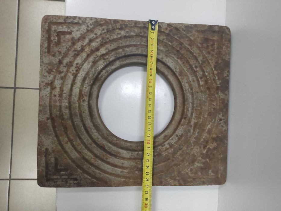 Плита чугунна б/в