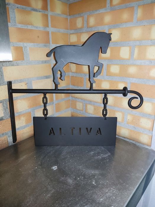 Placas identificação cavalariças