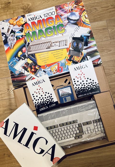 Commodore Amiga 1200 Magic - ESCOM - kolekcjonerki stan Wrocław ...