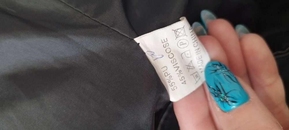 Ramoneska , czarna, kurtka, na guziki , zamki przy rękawach ,Drole de