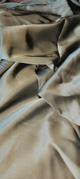 Ткань шелк в цвете хаки