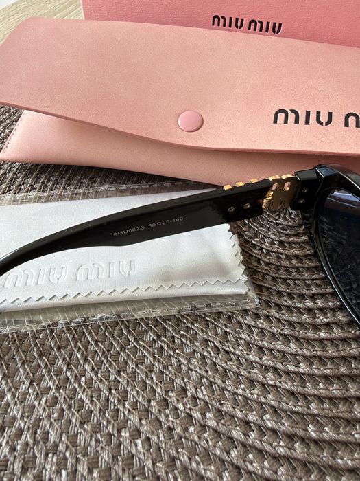 Okulary przeciwsłoneczne MIU MIU