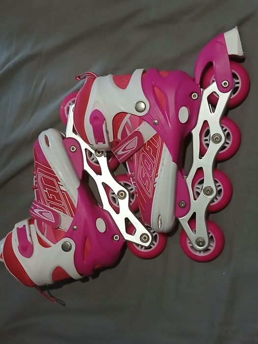 Ролики женские раздвижные