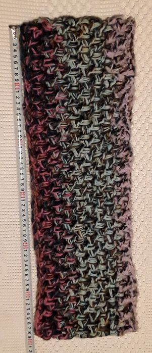 Golas em tricô feitas à mão, novas!