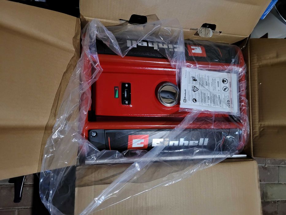 Генератор Einhell tc-pg 25/1/e5 2100w max. 2400w