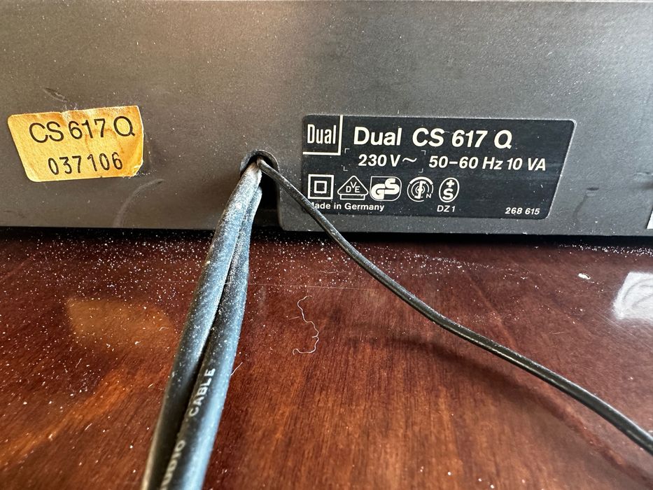 Gramofon DUAL 617 Q - zmodernizowane ramię
