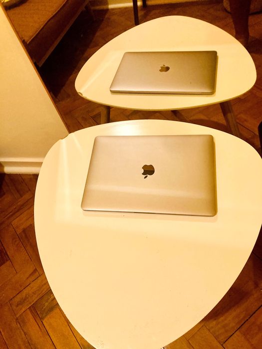 Macbook Pro 2020453875168298280963