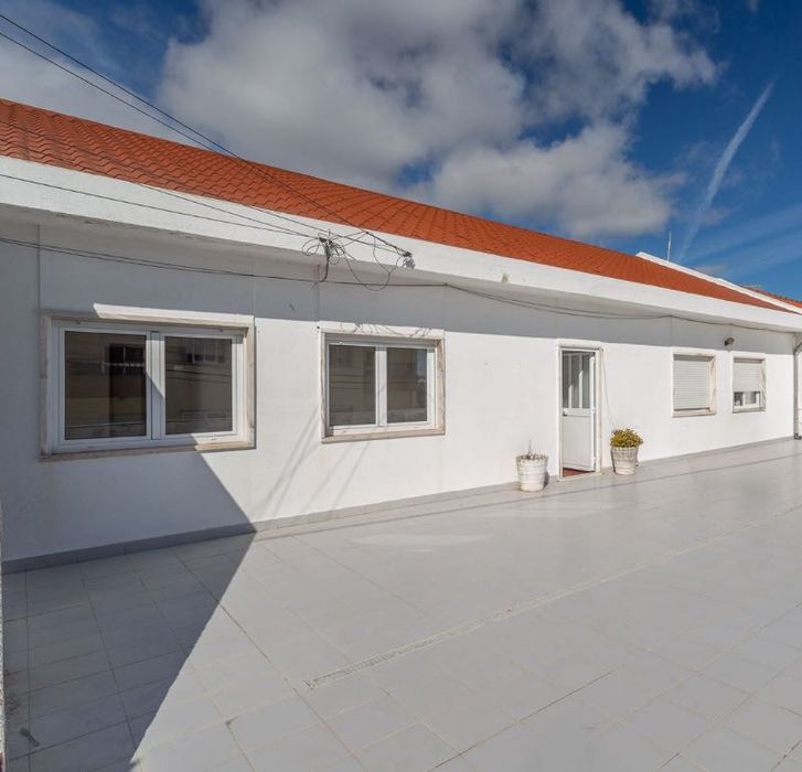 T2+1 com 2 terraços - privativo e partilhado