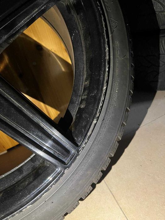 4 jantes Mercedes AMG originais 19