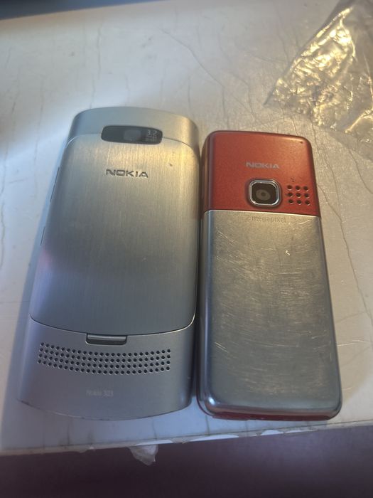 Nokia 2 sztuki. Stare telefony