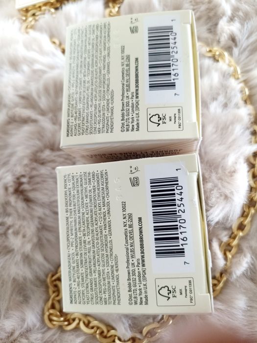 Bobbi Brown vitamin enrichied face base krem