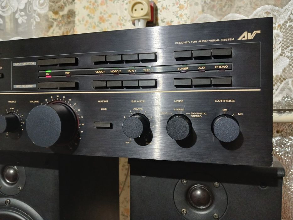 Комплект акустика + підсилювпч  TEAC  A-919AV